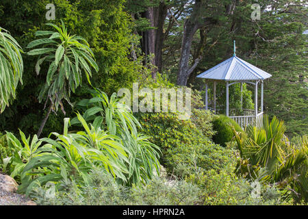 Dunedin, Otago, Neuseeland. Hügel Belvedere in der Südsee-Garten am Larnach Castle, Otago Peninsula. Stockfoto