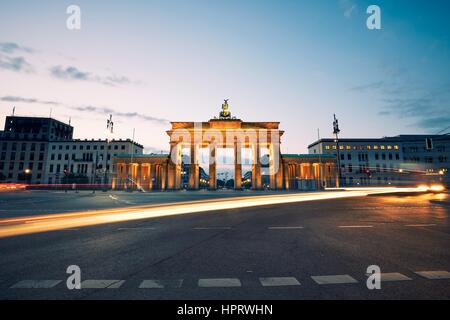 Brandenburger Tor - Sonnenaufgang in Berlin, Deutschland Stockfoto