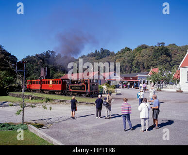 "Kaitangata" Dampfzug im 19. Jahrhundert Goldgräberstadt, Vorstadt, Greymouth, Region West Coast, Südinsel, Neuseeland Stockfoto