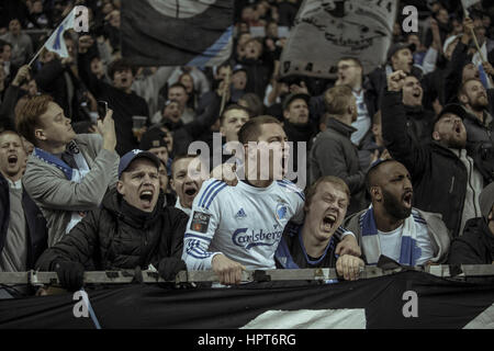 Kopenhagen, Dänemark. 23. Februar 2017. FC Copenhagen Fans während der Europa League 32 Spiel zwischen FC Kopenhagen und Ludogorets Razgrad bei Telia Parken zu sehen. Bildnachweis: Gonzales Foto/Alamy Live-Nachrichten Stockfoto