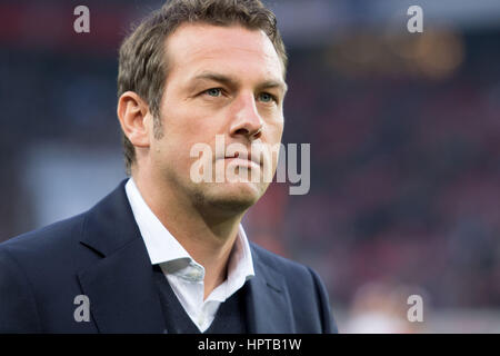 Köln, Deutschland. 19. Februar 2017. Schalke-Manager Markus Weinzierl während der Fußball-Bundesliga-match zwischen 1. FC Köln und FC Schalke 04 im RheinEnergieStadion in Köln, Deutschland, 19. Februar 2017. Foto: Marius Becker/Dpa/Alamy Live News Stockfoto