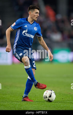 Köln, Deutschland. 19. Februar 2017. Schalke Alessandro Schöpf während der Fußball-Bundesliga am ball-match zwischen 1. FC Köln und FC Schalke 04 im RheinEnergieStadion in Köln, Deutschland, 19. Februar 2017. Foto: Marius Becker/Dpa/Alamy Live News Stockfoto