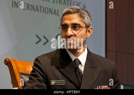 24. Februar 2017, Washington, DC USA: US Surgeon General Dr. Vivek H. Murthy diskutiert aktuelle US-medizinische Fragen, einschließlich des Ausbruchs der Verschreibung opioid-Epidemie. Stockfoto