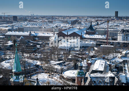 Copenhagen Winter Stadtbild nach Schnee aus dem Rathaus Turm Ansicht Westen Tivoli und Kopenhagen Hauptbahnhof in Richtung Vesterbro übernommen, Stockfoto