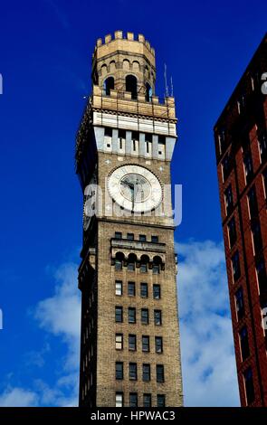 Baltimore, Maryland - 22. Juli 2013: Die 1911 Bromo-Seltzer Kunst-Turm an der Lombard Street Stockfoto