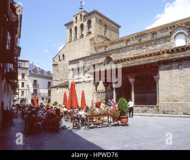 Plaza De La Catedral, Jaca, Provinz Huesca, Aragon, Königreich von Spanien Stockfoto