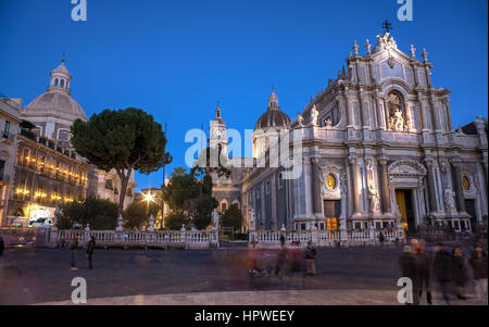 CATANIA, Italien - Januar, 01: Ansicht von Catania Kathedrale und die Kirche der Abtei von Sant ' Agata am 1. Januar 2017 Stockfoto