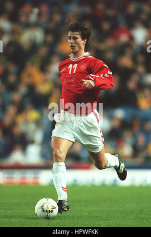 BRIAN LAUDRUP Dänemark & GLASGOW RANGERS FC 9. April 1998 Stockfoto