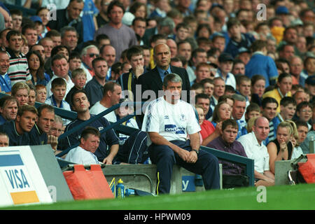 CHRISTIAN GROSS & ARCHIE KNOX EVERTON V TOTTENHAM HOTSPUR 29. August 1998 Stockfoto