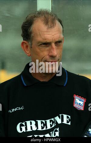 STUART HUSTON IPSWICH TOWN ASSISTANT MANAGER 2. September 1998 Stockfoto