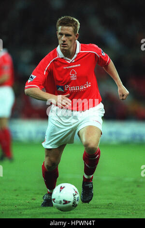 CRAIG ARMSTRONG NOTTINGHAM FOREST FC 9. September 1998 Stockfoto