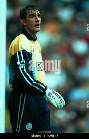 RUSSELL HOULT DERBY COUNTY FC 28. September 1998 Stockfoto