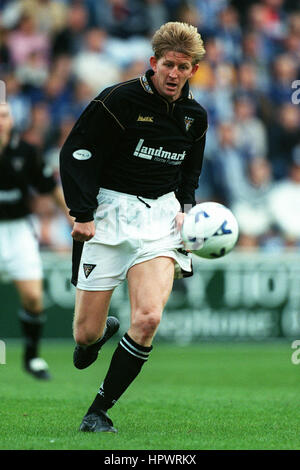 ANDY SMITH DUNFERMLINE ATHLETIC FC 5. Oktober 1998 Stockfoto