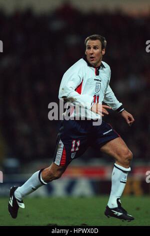 PAUL MERSON ENGLAND & ASTON VILLA FC 18. November 1998 Stockfoto