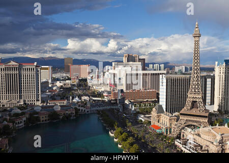 Las Vegas, Nevada, USA - 6. Oktober 2011: Am Nachmittag Gewitter über die Bellagio Fontänen auf dem Las Vegas Strip. Stockfoto