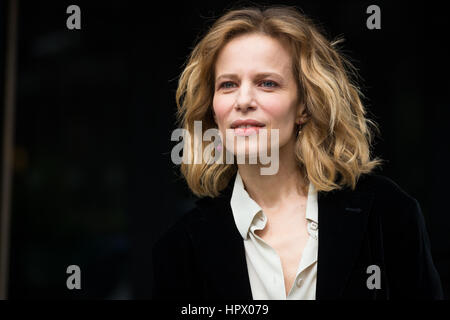 Rom, Italien. 24. Februar 2017. Sonia Bergamasco besucht den Fototermin der italienischen Fiktion "Il Commissario Montalbano" Credit: Andrea Bracaglia/Pacific Press/Alamy Live News Stockfoto