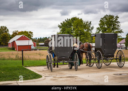 Ein Hitching Post für Amish Pferd und Buggys in Orville, Ohio, USA. Stockfoto