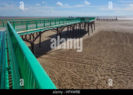 St Annes Pier und Strand Stockfoto