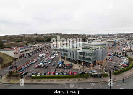 24. Februar 2017, Cork, Irland - Luftbild von Bestandteil der Blackpool Shopping Centre und Retail Parks in Cork. Stockfoto