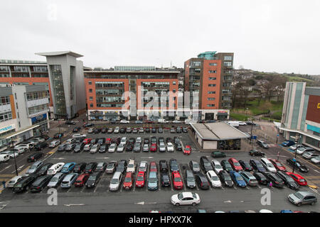 24. Februar 2017, Cork, Irland - Luftbild von Bestandteil der Blackpool Shopping Centre und Retail Parks in Cork. Stockfoto