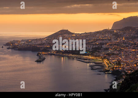 Funchal gesehen aus Pinaculo Sicht, Madeira, Portugal. Stockfoto