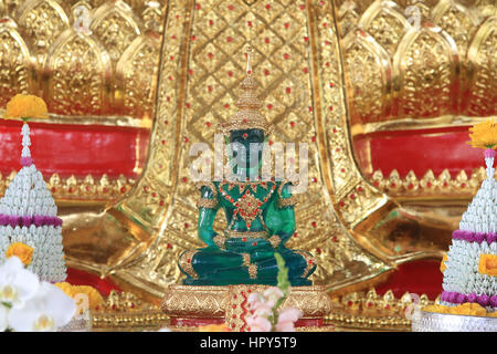 Phra Keo. Smaragd-Buddha-Statue. Wat Velouvanaram buddhistisches Kloster. Bussy-Saint-Georges. Stockfoto