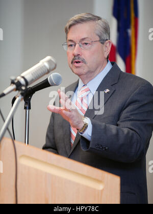 Iowa Gouverneur Terry Branstad, die längste Umhüllung Gouverneur in der amerikanischen Geschichte, besuchen die Stadt Burlington. US-Botschafter in China. Stockfoto