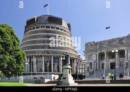 Neuseeland Regierung "Beehive" und Parlamentsgebäude. Region Lambton Quay, Wellington, Wellington, Nordinsel, Neuseeland Stockfoto