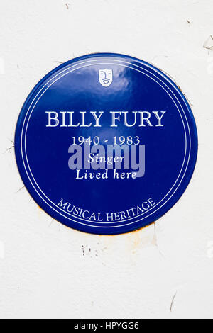 Eine blaue Plakette vor einem Haus in Cavendish Allee in London wo ikonische britische-star Billy Fury Pop lebte. Stockfoto