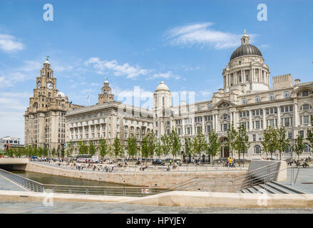 Das historische Pier Head Flussufer im Stadtzentrum von Liverpool, England Stockfoto