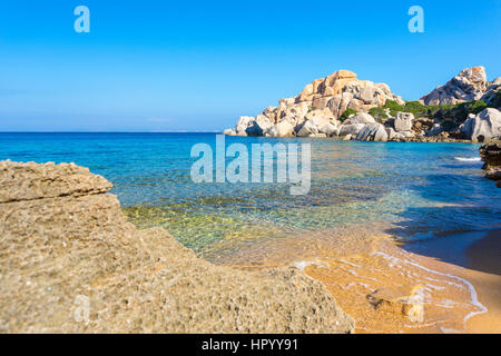 Cala Spinosa Strand wenig am Capo Testa, Santa Teresa di Gallura, Sassari, Sardinien, Italien Stockfoto