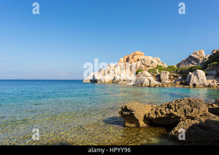 Cala Spinosa Strand wenig am Capo Testa, Santa Teresa di Gallura, Sassari, Sardinien, Italien Stockfoto