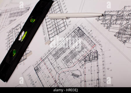 Architekten Arbeitsbereich mit Hausplänen und Baupläne Stockfoto