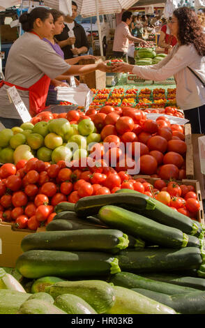 Bauernmarkt in Arizona Avenue in Santa Monica, Kalifornien Stockfoto