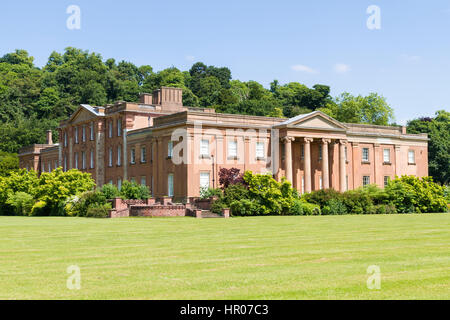 Himley Halle stammt aus dem 18. Jahrhundert, als John Ward das mittelalterliche Herrenhaus um Platz für eine große palladianische Villa abgerissen. Die Halle ist jetzt im Besitz Stockfoto