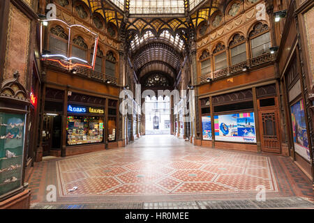 Párizsi Udvar, Paris Arcade, Art-Deco-Shopping Passage, Budapest, Ungarn Stockfoto