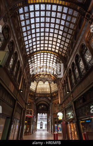 Párizsi Udvar, Paris Arcade, Art-Deco-Shopping Passage, Budapest, Ungarn Stockfoto