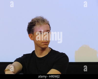 Dublin, Irland. 25. Februar 2017. Regisseur Joe Stephenson, nachdem sein Film 'Chicken' über zwei zwei Brüder, die Dublin International Filmfestival 2017 Credit: Reinhard Doberstein/Alamy Live News Stockfoto