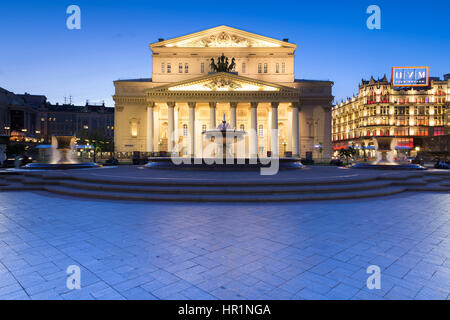 Bolschoi-Theater in der Abenddämmerung Moskau Russland. Stockfoto