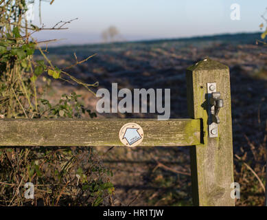 Öffentliche reitweg die herrliche Spaziergänge in die Cotswolds von Abingdon in einem Gebiet von außergewöhnlicher natürlicher Schönheit Stockfoto