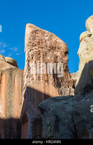 Felswände bei Kletterern beliebt; Penitente Canyon; Colorado; USA Stockfoto