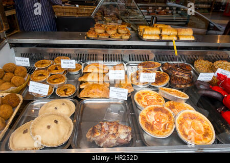 Appletons Metzger Torte Schaufenster in Ripon North Yorkshire England UK gegründet 1867 Stockfoto