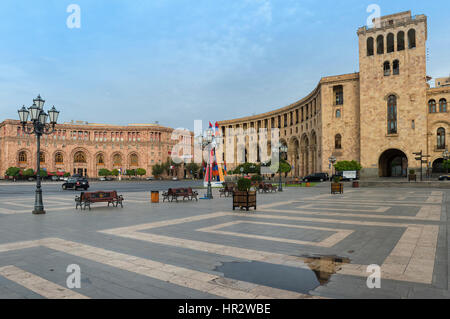 Platz der Republik in den Morgen, Yerevan, Armenien, Kaukasus, Naher Osten, Asien Stockfoto