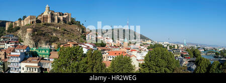 Narikala Festung und die Kirche Saint Nicholas, Tiflis, Georgien, Kaukasus, Naher Osten, Asien Stockfoto