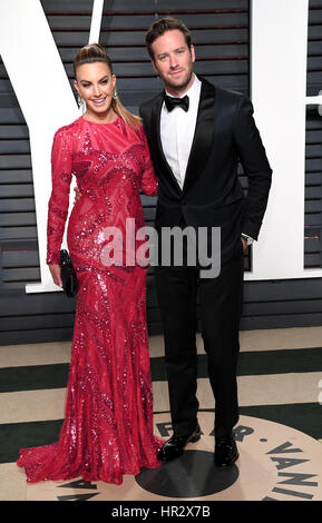 Armie Hammer und Elizabeth Chambers Ankunft in der Vanity Fair Oscar Party im Beverly Hills, Los Angeles, USA. Stockfoto