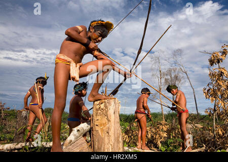 Indianer in der Amazone, Brasilien Stockfoto