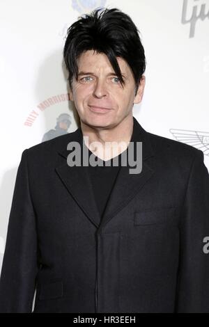 West Hollywood, Kalifornien. 24. Februar 2017. Gary Numan besucht die "Anästhesie: The Art of Oblivion" von Billy Morrison & Plastic Jesus Vernissage bei Gibson Marken Sonnenuntergang am 24. Februar 2017 in West Hollywood, Kalifornien. | Nutzung weltweit Credit: Dpa/Alamy Live-Nachrichten Stockfoto