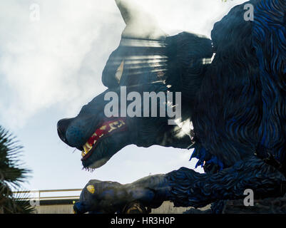 Viareggio, Italien. 26. Februar 2017. Detail eines Schwimmers der Karneval von Viareggio während der dritten Parade am 26. Februar 2017. Bildnachweis: JBphotoeditorial/Alamy Live-Nachrichten Stockfoto