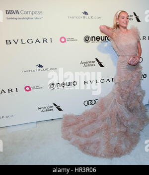 Los Angeles, Kalifornien, USA. 26. Februar 2017.   Petra Nemcova auf dem roten Teppich bei der 2017 Elton John AIDS Foundation Academy Awards Viewing Party. Bildnachweis: Das Foto Zugang/Alamy Live-Nachrichten Stockfoto