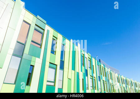 Modernes Gebäude mit abstrakten Architektur. Beispielhafte Gebäude, Nottingham Science Park, Nottingham, England, Großbritannien Stockfoto